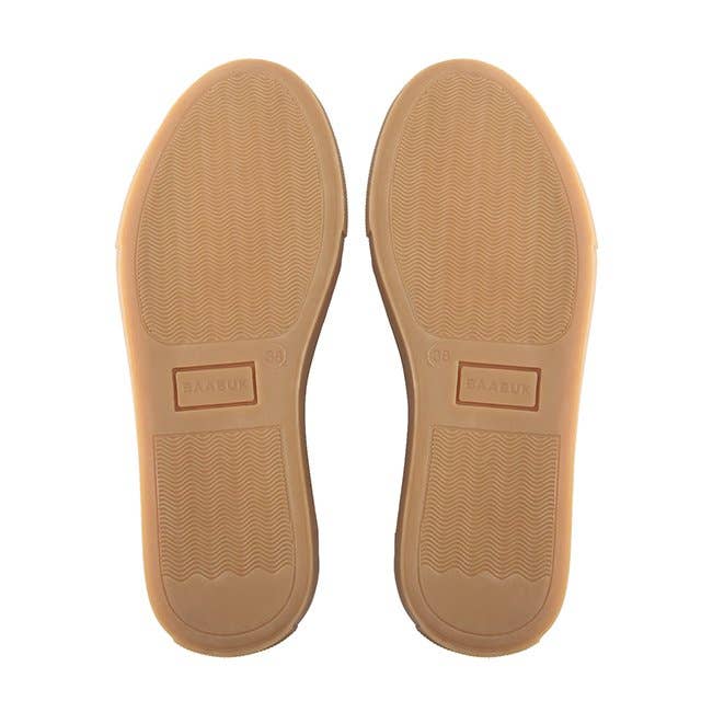 Peper Schwarz Urban Wooler - Pfefferschwarz für den Großhandel auf Faire9