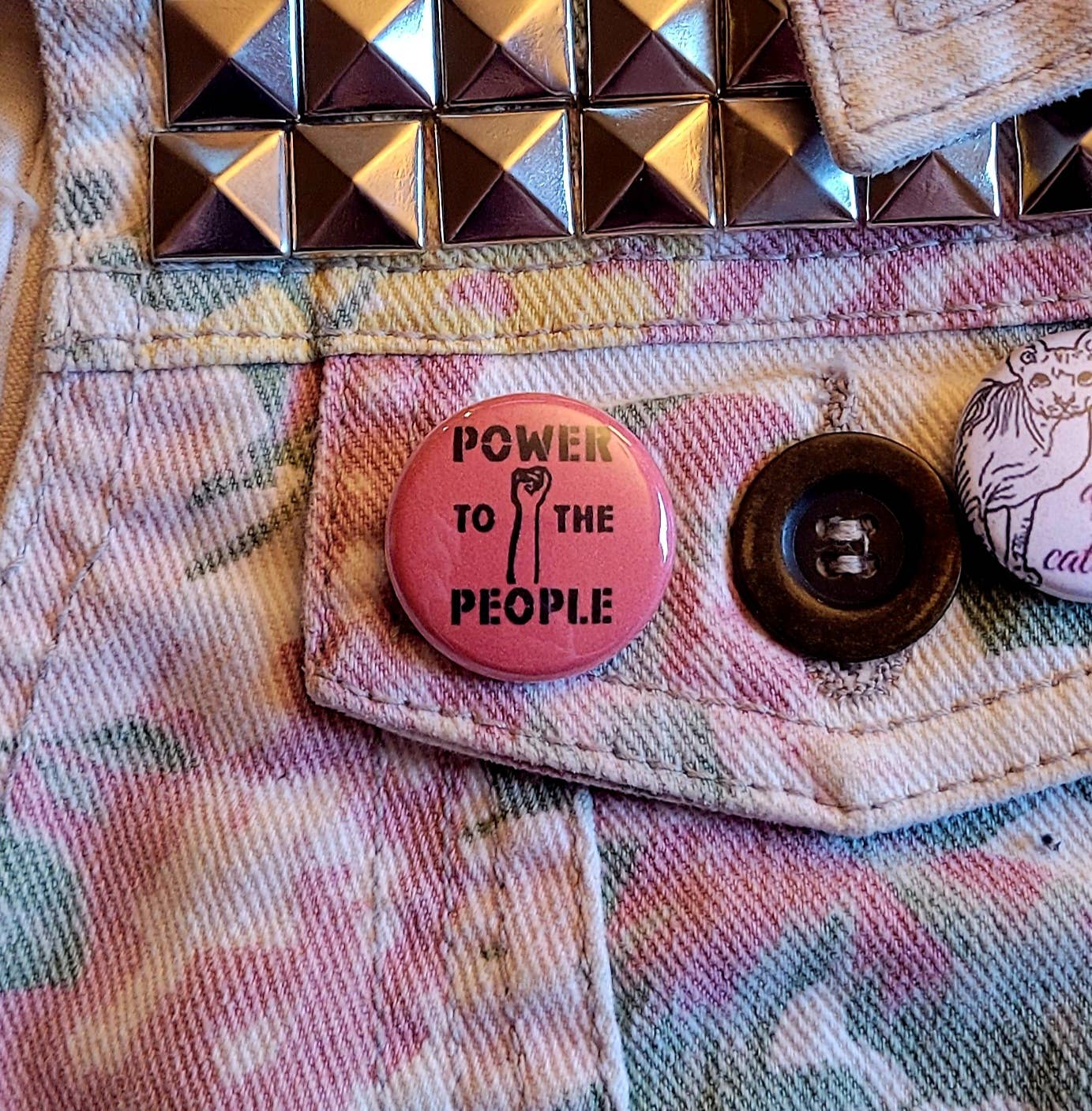 Femmearchist - Vente Épinglettes/boutons - Bouton Pouvoir au Peuple // Bouton Punk d'un Pouce