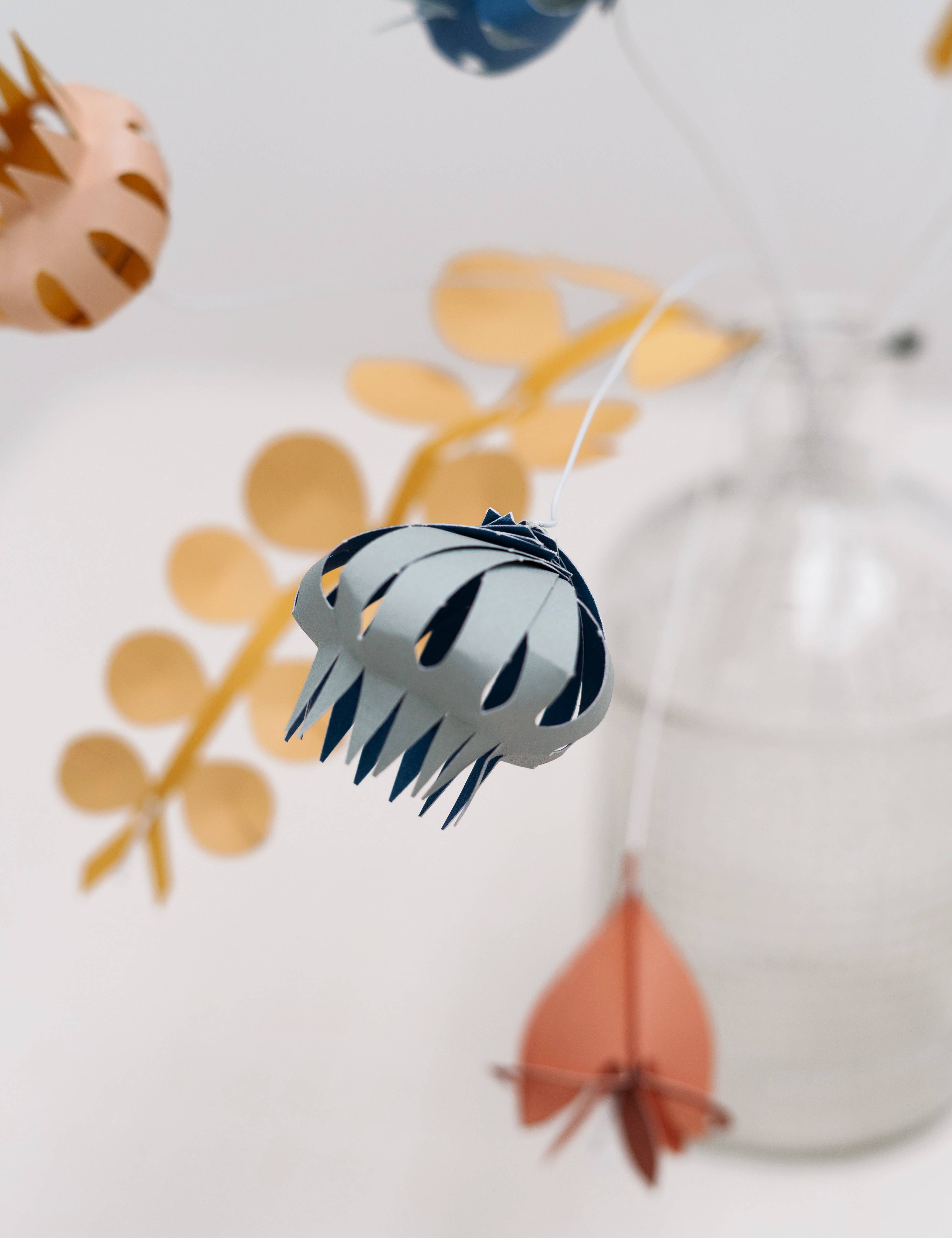 Jurianne Matter - Wholesale Artificial Flowers - FIELD flowers small - mix (6 flowers) 4