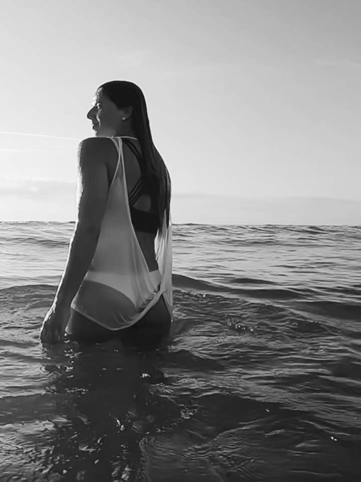 Oversize Crop Top for engroshandel hos SIRA RYF