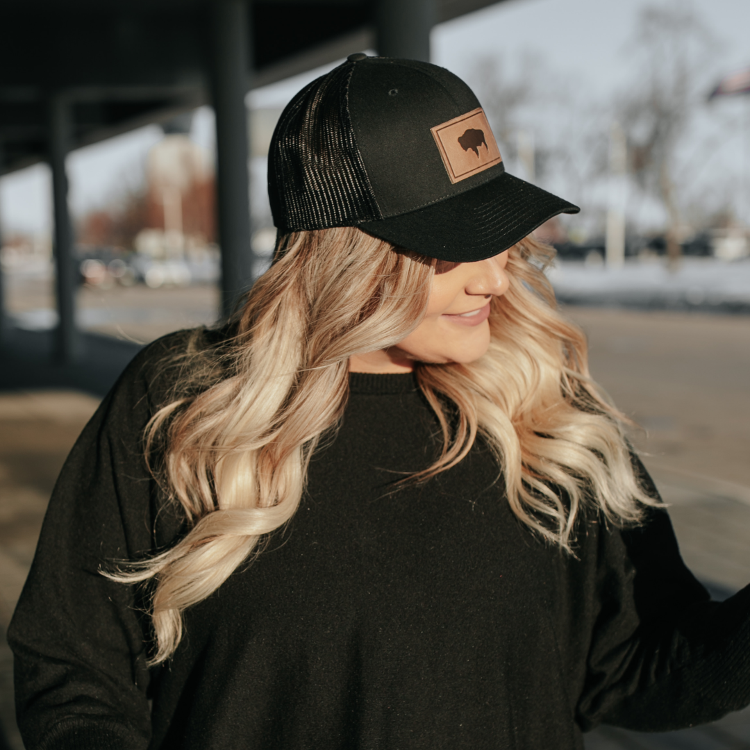 Range Leather Co. - Vente Casquette de camionneur – unisexe - Chapeau de buffle - Casquette de camionneur avec patch en cuir5