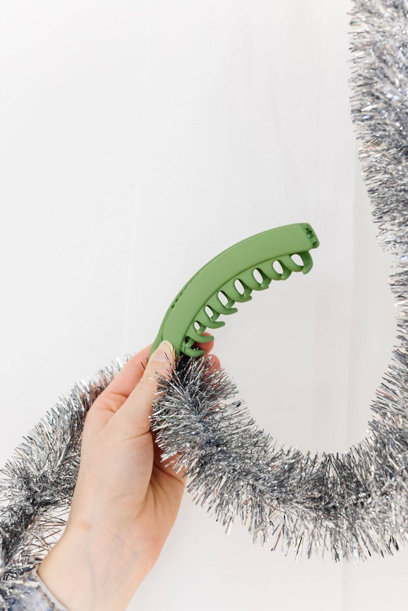 Shop Andi - Wholesale Hair Clip - Women's - Large Banana Claw Clip5