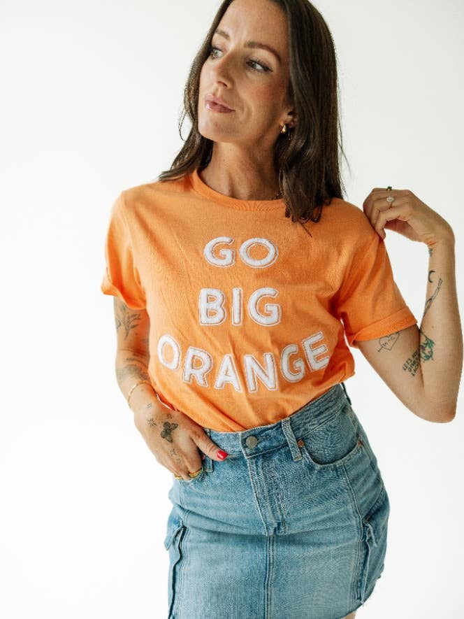 T-shirt confortable en chenille Tennessee Perkins pour la vente par Gameday Social Apparel Co.®