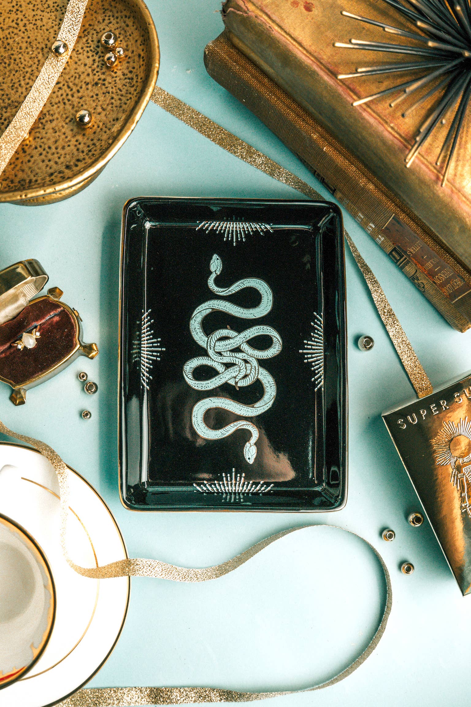 Spitfire Girl - Wholesale Decorative tray - Golden Age Serpent Ceramic Tray