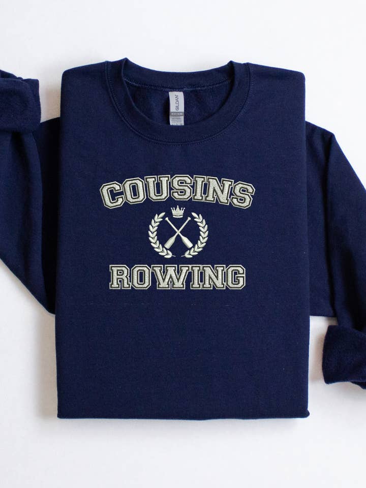 Fætre Ror Sommeren Jeg Blev Smuk Crewneck for engroshandel hos Pop Cultur'd Co.