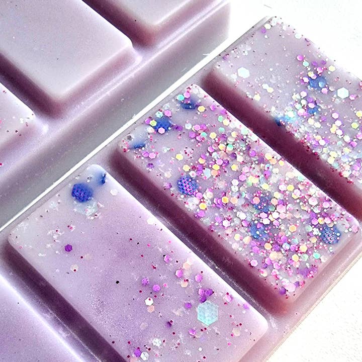 Six Cell Wax Melt Snap Bar Clam Shell for wholesale by Just Melt