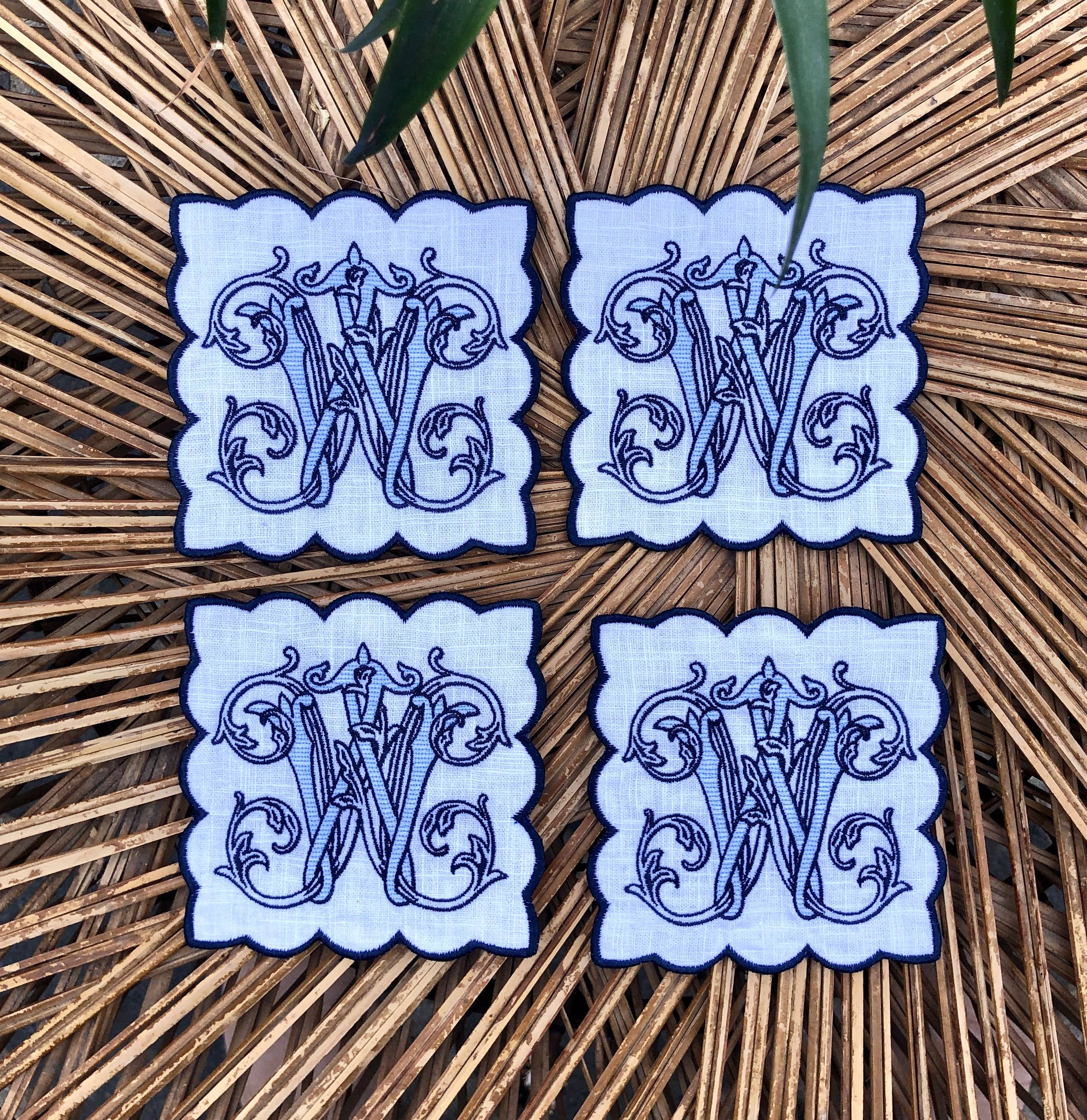 Belle Linen – wholesale Dinner & cloth napkin – Set of 4 Vintage Monogram Scalloped Linen Cocktail Napkins4