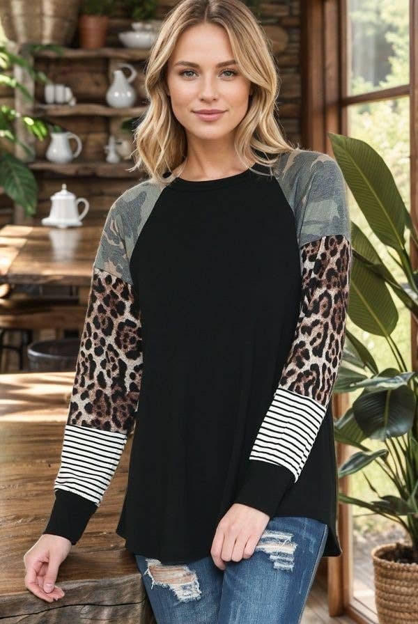 Burgundy Apparel - Wholesale Tunic - Women's - SOLID TUNIC TOP WITH CONTRAST SLEEVES0