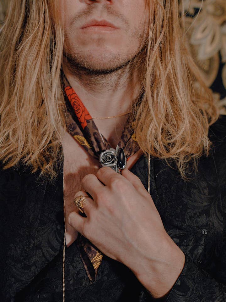 Sciarpa rosa Slide Talisman per la vendita all'ingrosso da parte di I'm With The Band