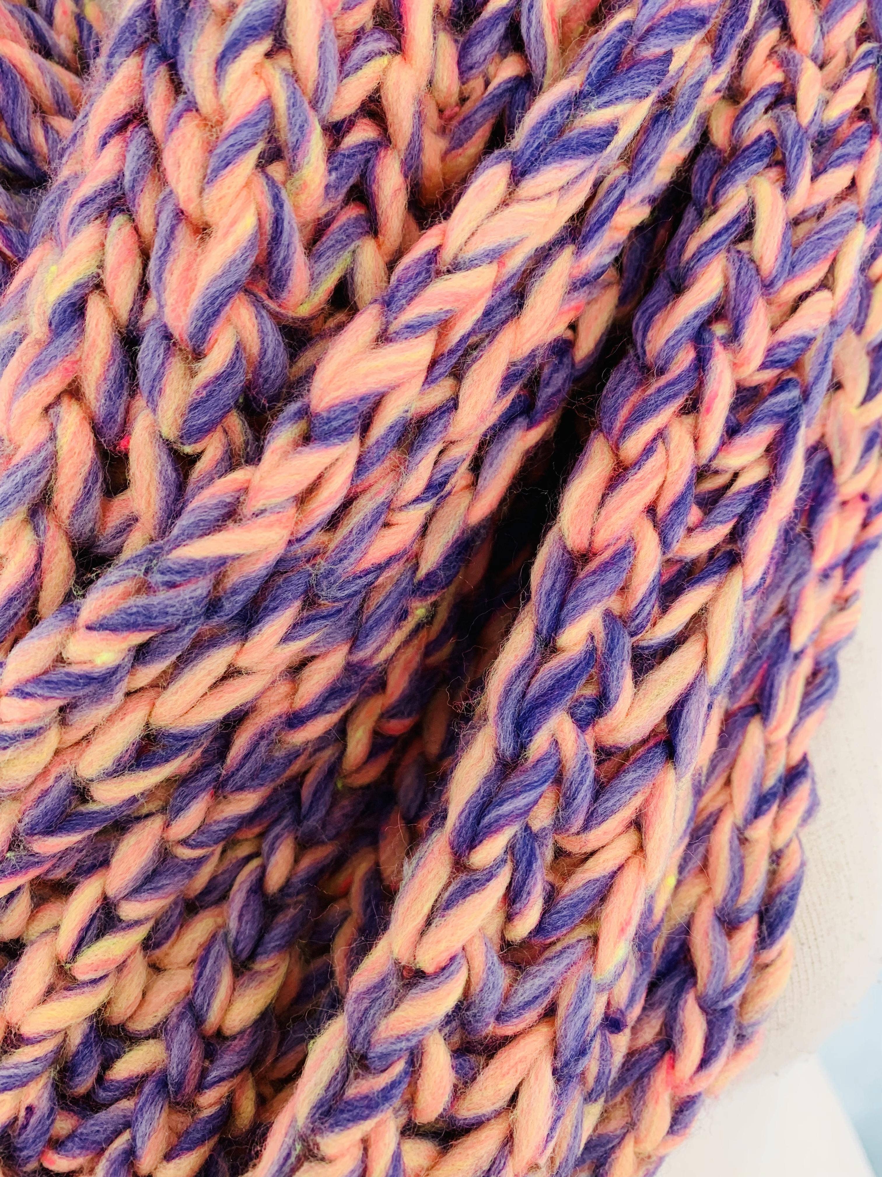 JC Sunny Fashion - Wholesale Scarf - Women's - JC011006 Chunky Yarn Knit Infinity Scarf1