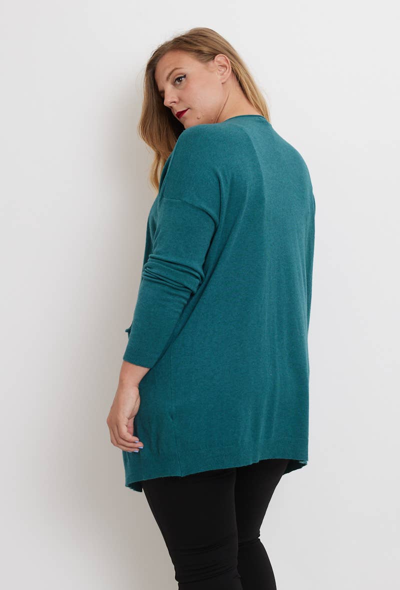 C'MELODIE - Wholesale Cardigan - Women's - Plus Size - Oversized Cardigan with Pockets7