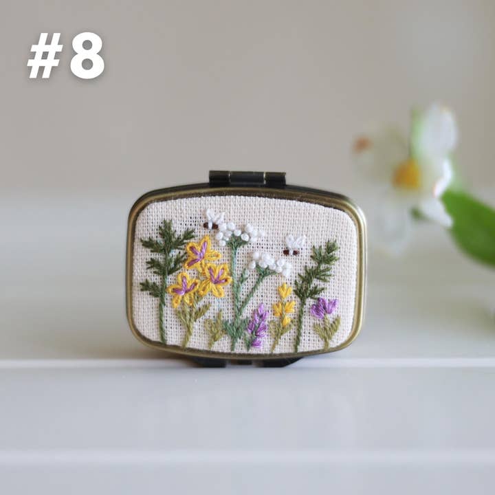 Finer Embroidery - Wholesale Jewellery box/organiser - Mini Floral Embroidered Jewelry Box with Mirror4