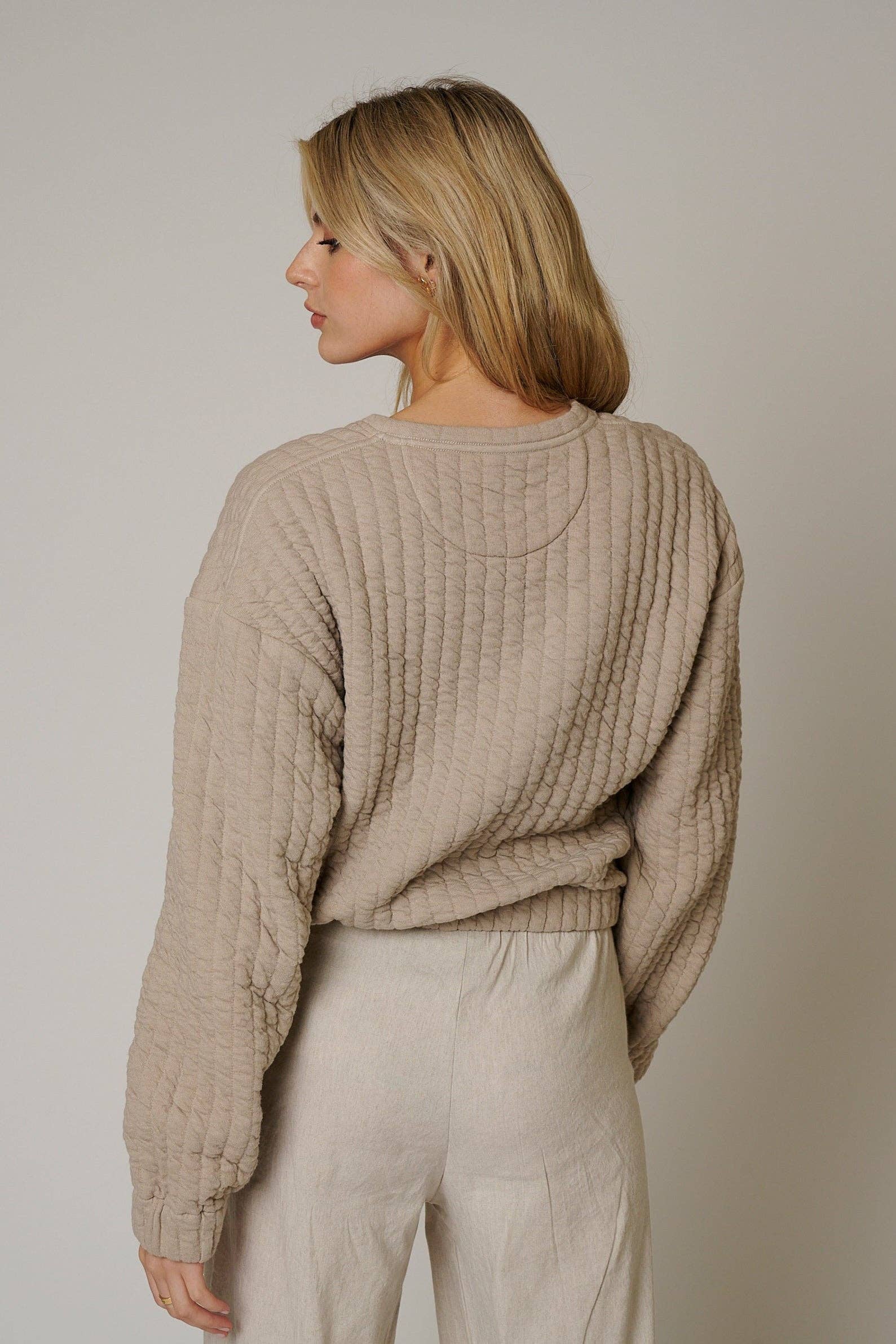 LEISURE LAB - Wholesale Knit Sweater - Women's - WOMENS QUILT CREWNECK SWEATER7