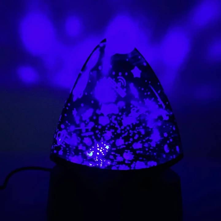 GulleeGadgets - Wholesale Accent/Desk Lamp - Rotating Sensor Touch Projection Light In Bulk