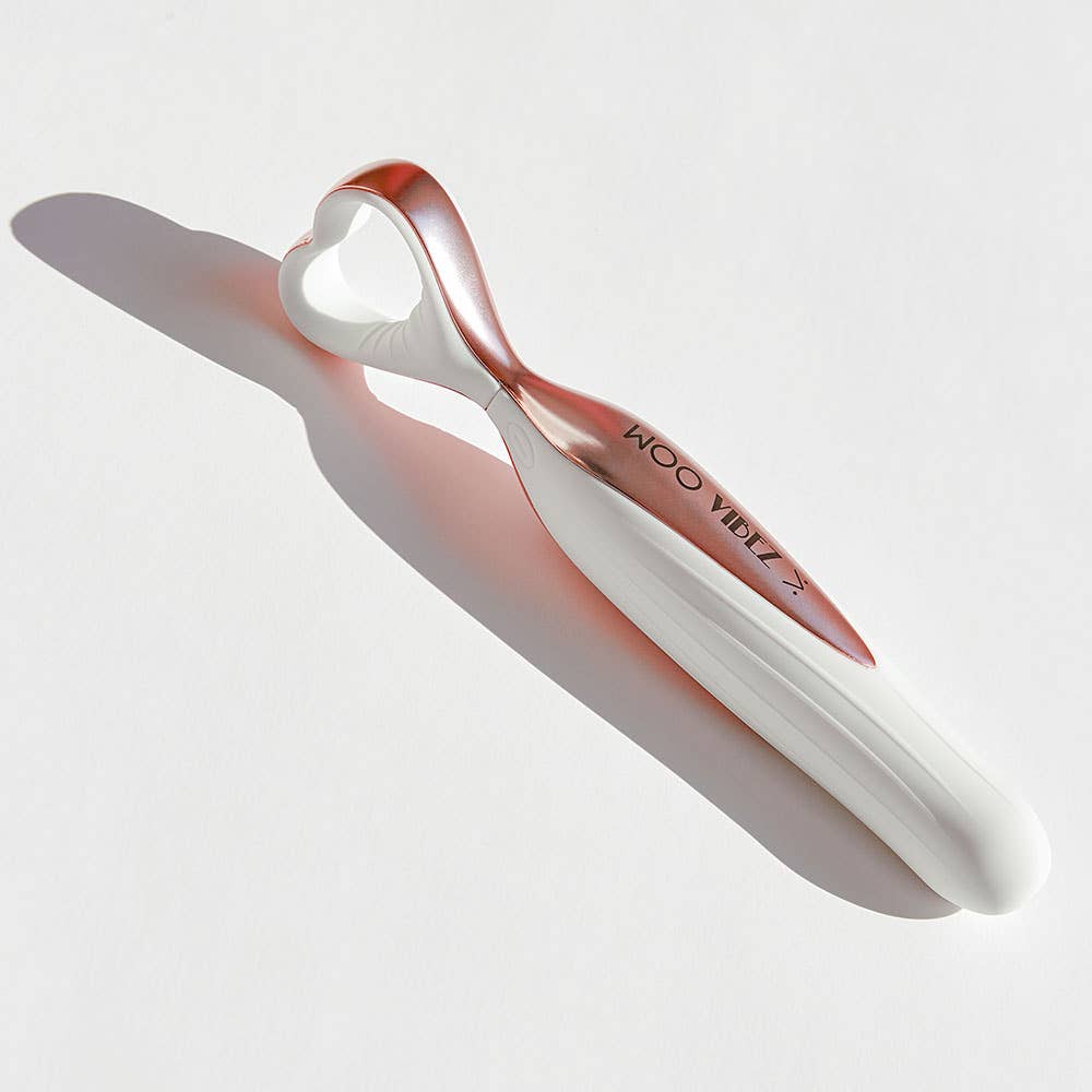 Woo More Play - Wholesale Sex Toy - Vibez - Clitoral Vibrator & Travel Case2