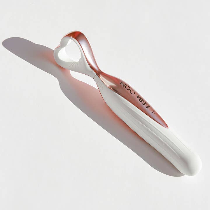 Woo More Play - Wholesale Sex Toy - Vibez - Clitoral Vibrator & Travel Case2