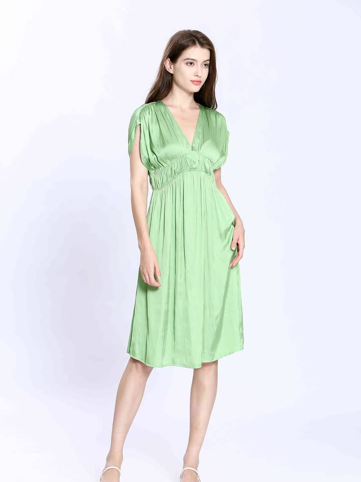 24112336 KLEID für den Großhandel von See u Soon - Europe