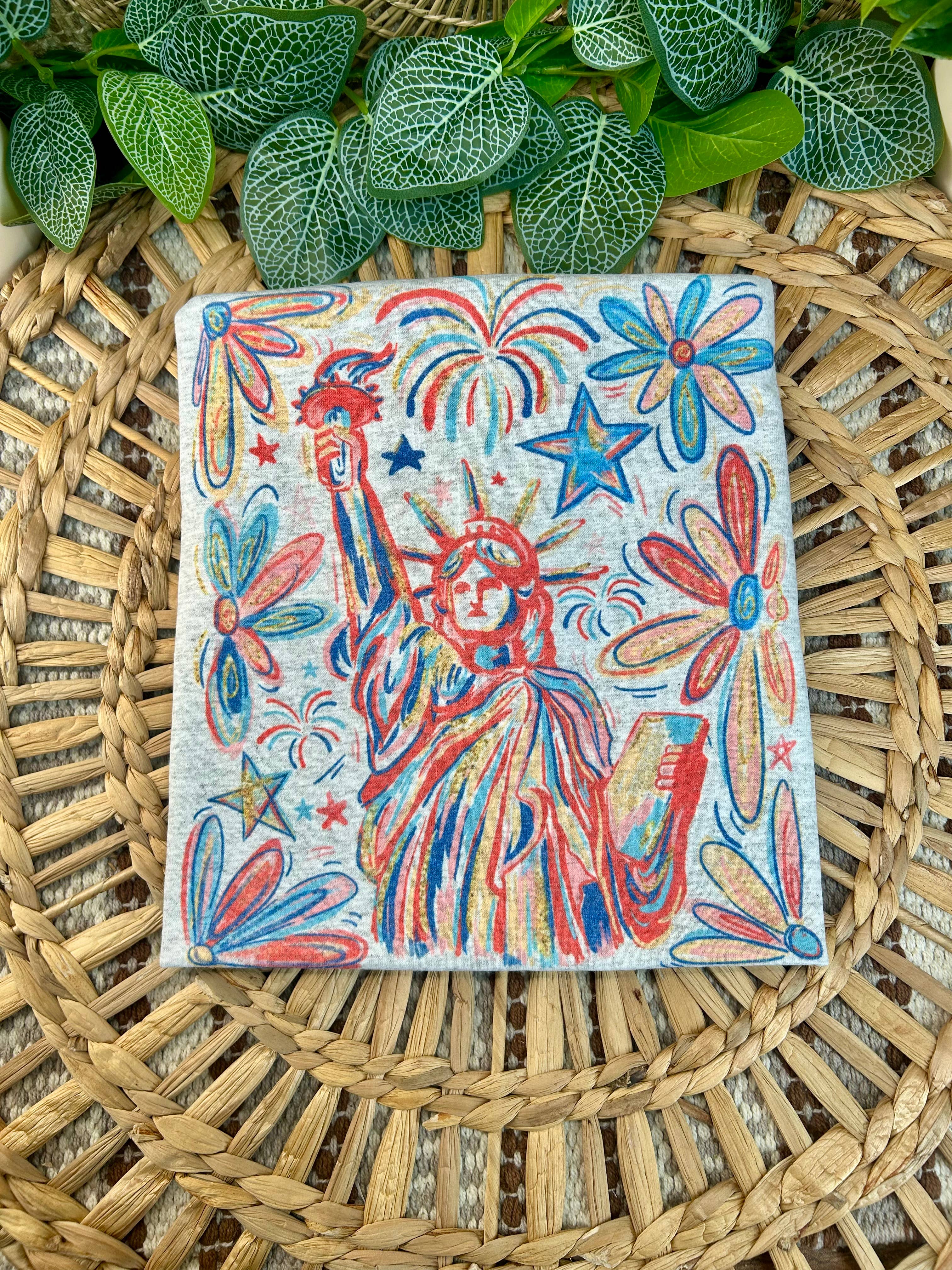 Gildan Ash Statue of Liberty 4th of July T-shirt! for wholesale on Faire0