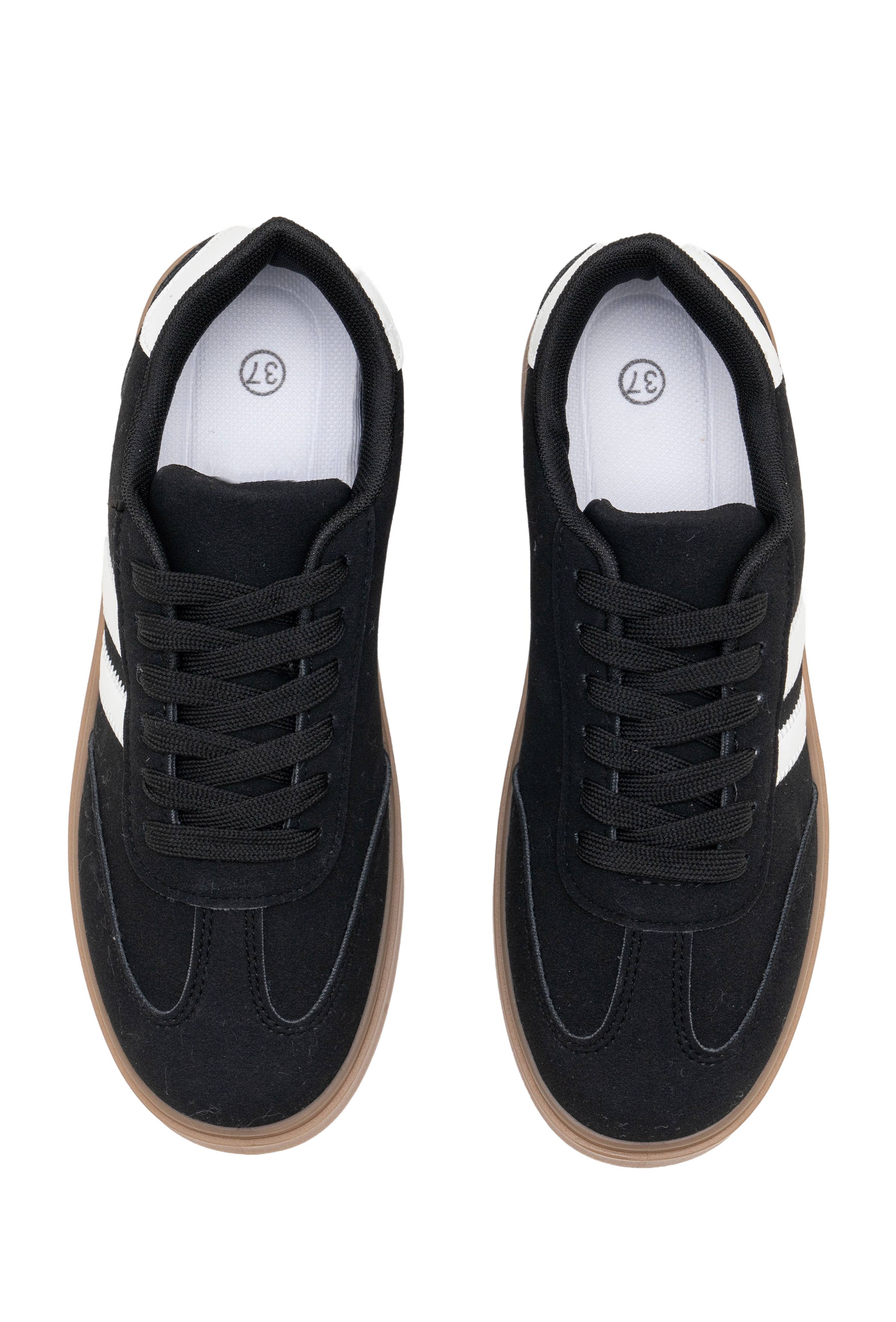 C'M PARIS - Wholesale Lifestyle Sneakers - Women's - Low Retro Sneakers with Double Straps 12126