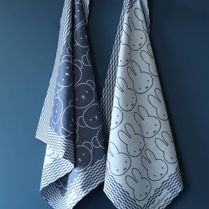 Hollandsche Waaren - Wholesale Tea Towel - Tea Towel Dick Bruna | Miffy in a Row1