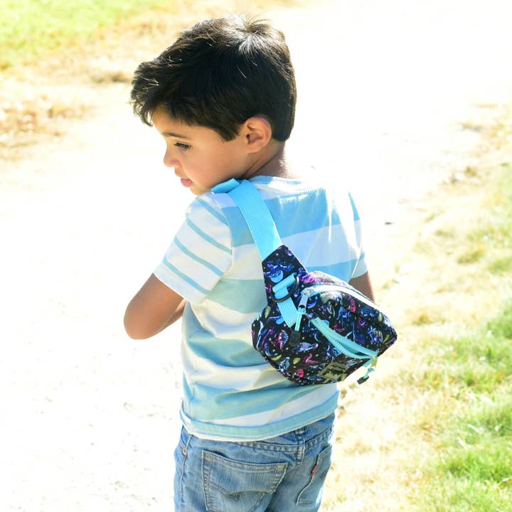 Sipsey Wilder - Wholesale Belt Bag - Kids - Sharks Kids Fanny Pack 7