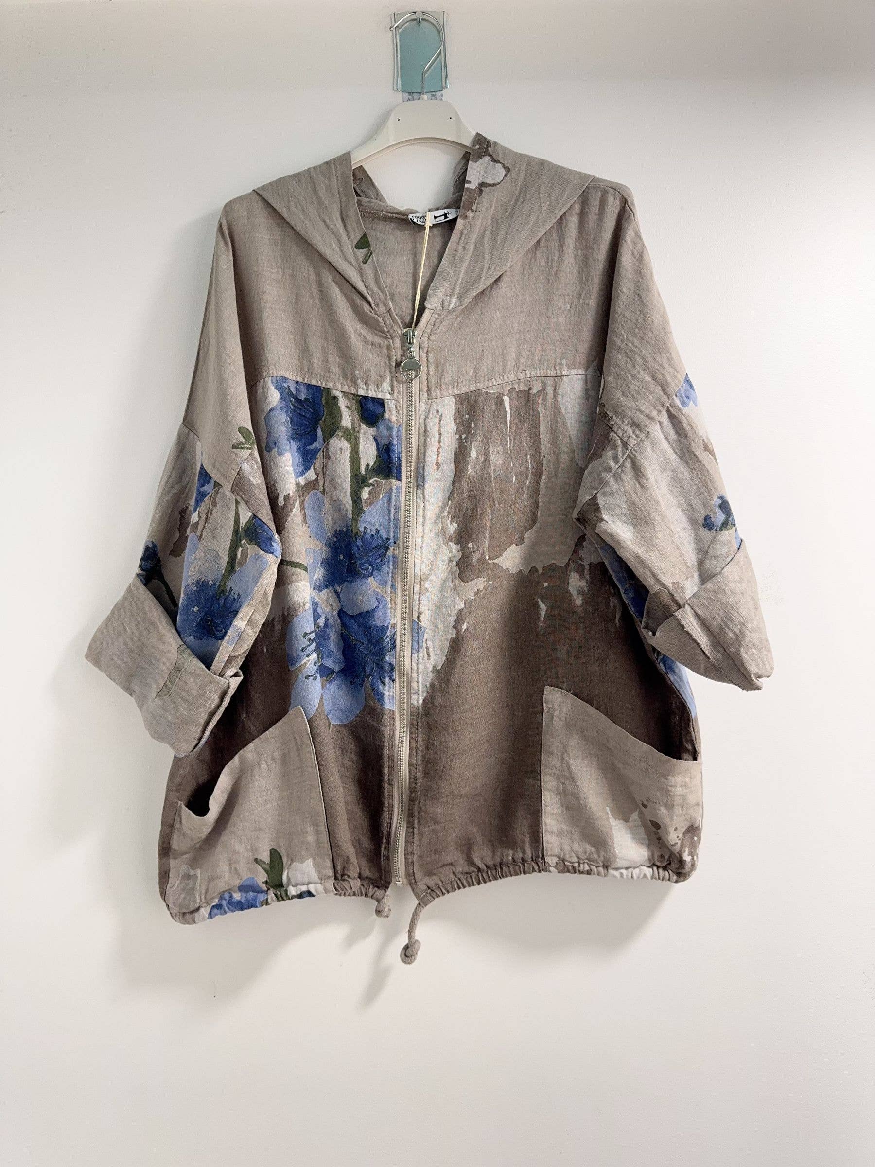 Happy look – wholesale Jacket – Women's – Zip-up jacket with hood in printed linen0