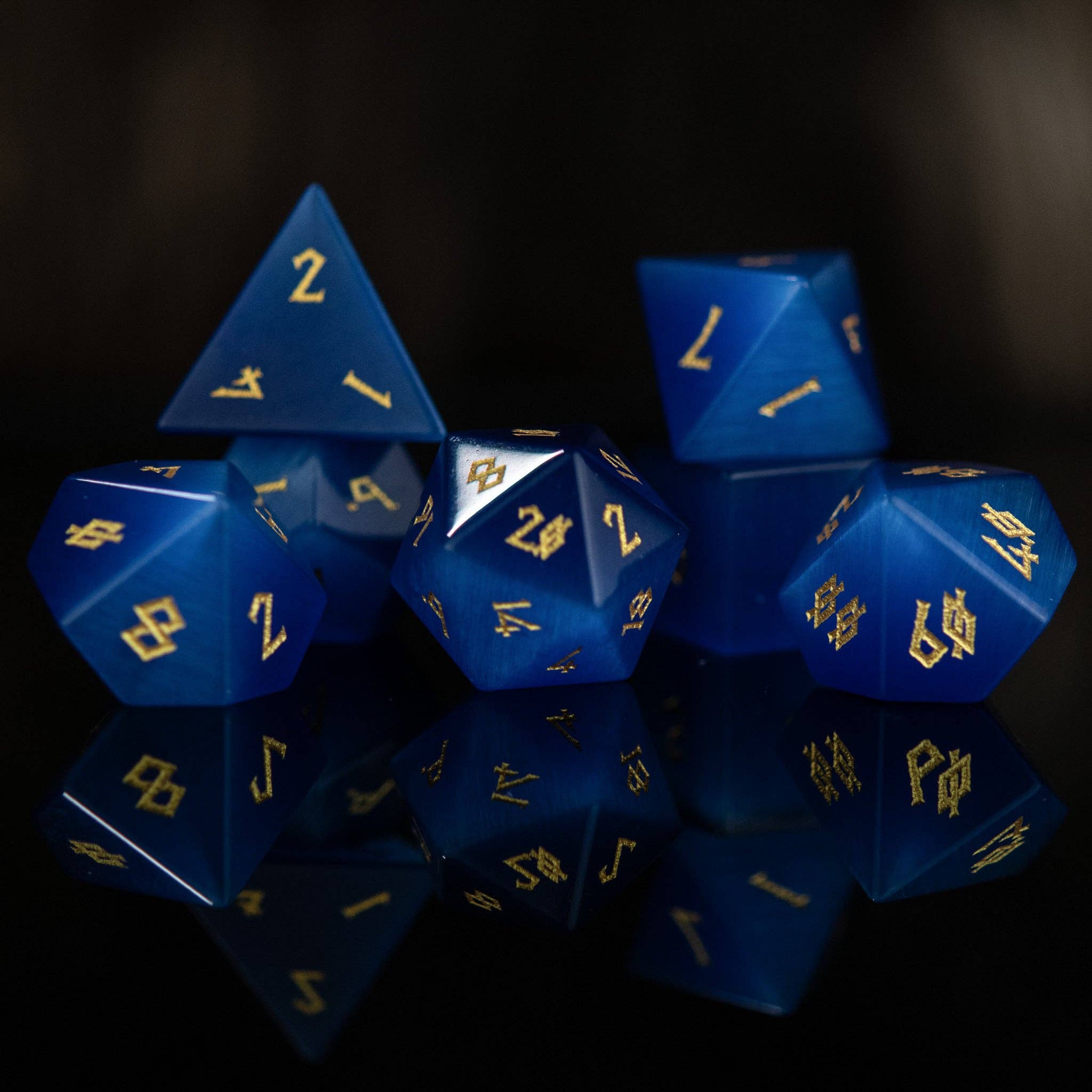 Misty Mountain Gaming - Wholesale Dice - Deep Blue Cat's Eye Stone Dice Set0