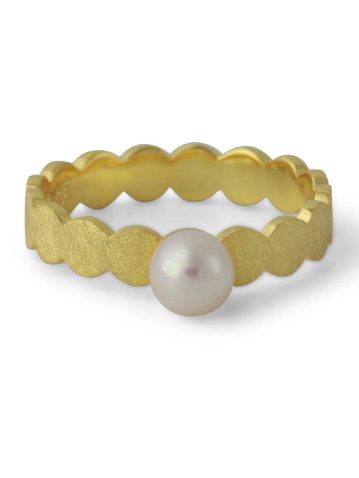 Silver ring "Pearl Island" with 6mm SWZ pearl, 18ct gold-plated for wholesale by Campur GmbH