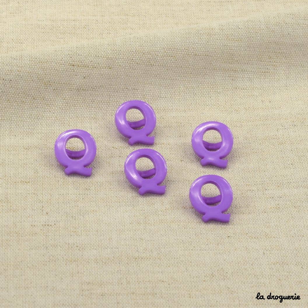 LA DROGUERIE - Wholesale Sewing Button/Snap - Alphabet Button 18 mm10