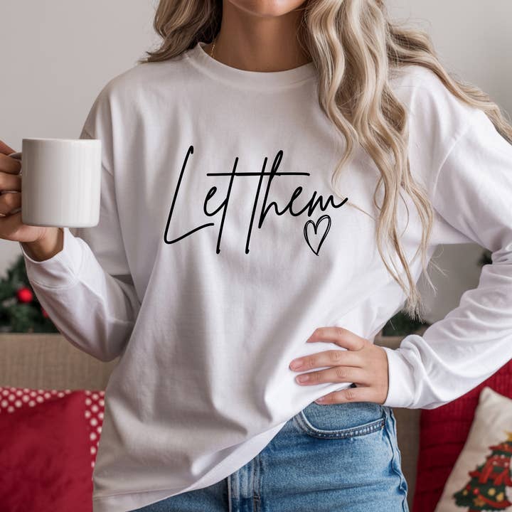 Laissez-les T-shirt à manches longues Minimal Script Femme Graphique pour la vente par TheWorldOfMYes