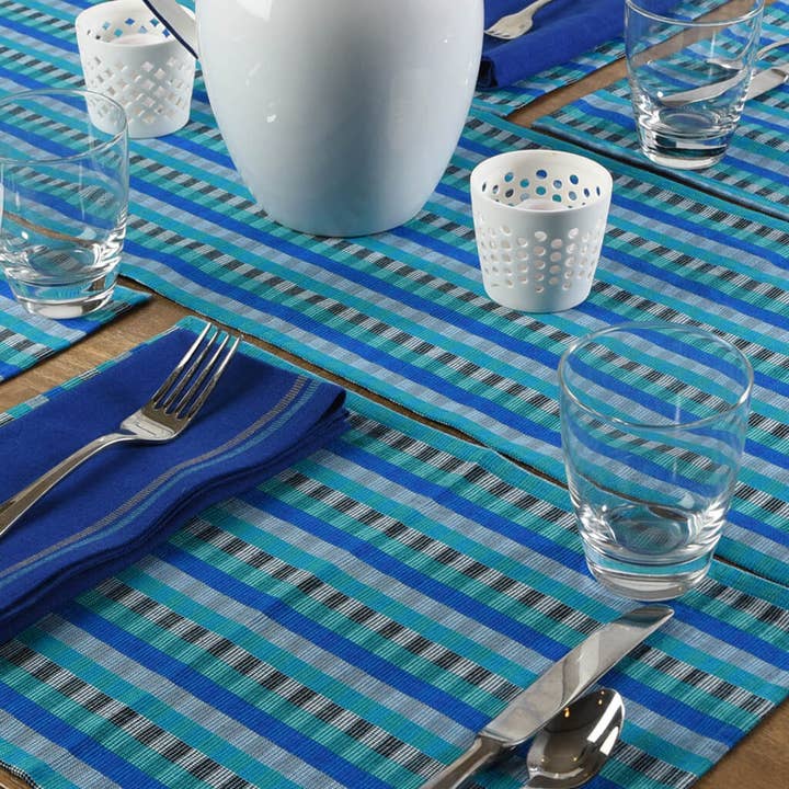 Mayamam Weavers - Wholesale Placemat - Hand Woven Guatemalan Cuadritos Placemats