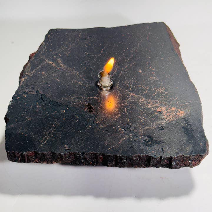 Roccia Roba - Wholesale Gift Box - Hematite Rock Candle Gift Box1