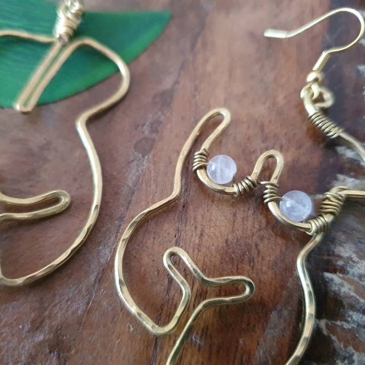 Jasper Rocks – wholesale Dangle earrings – Lady Goddess female nude queen crystal earrings1