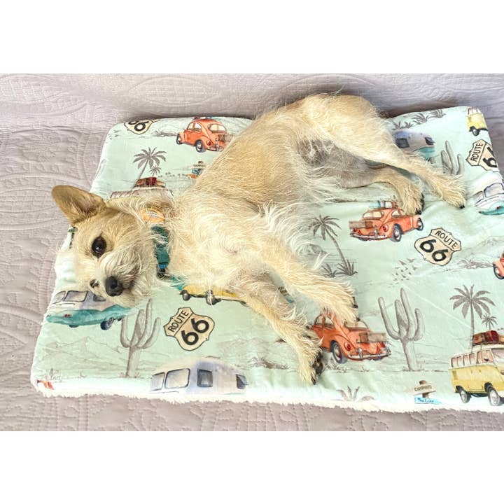 Pet Bed - Route 66, Medium Size Dogs or Cats for wholesale by Screaming Pickles