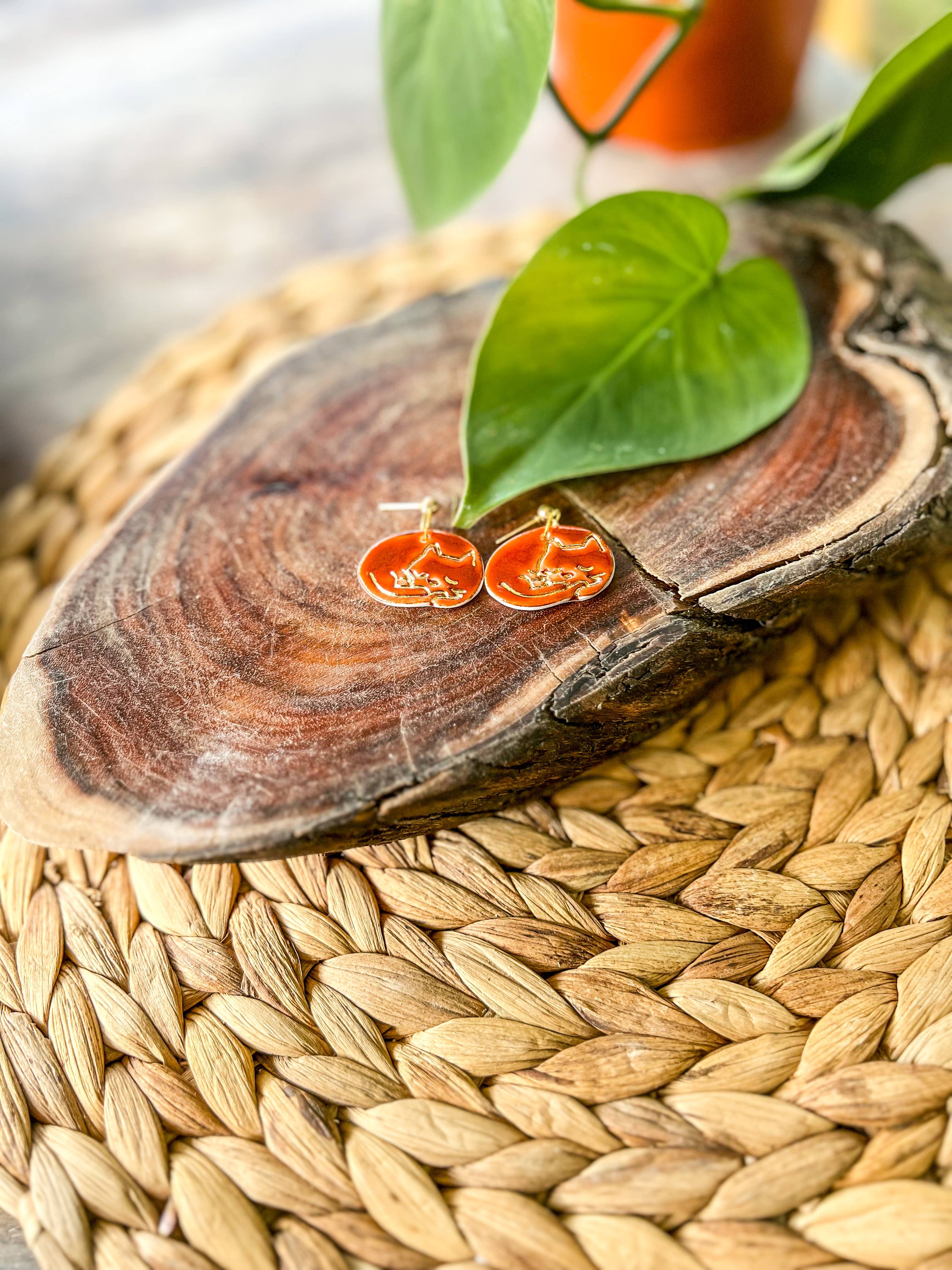 Wolf and Clay Pty Ltd - Wholesale Dangle Earrings - Cat - Porcelain Earrings6