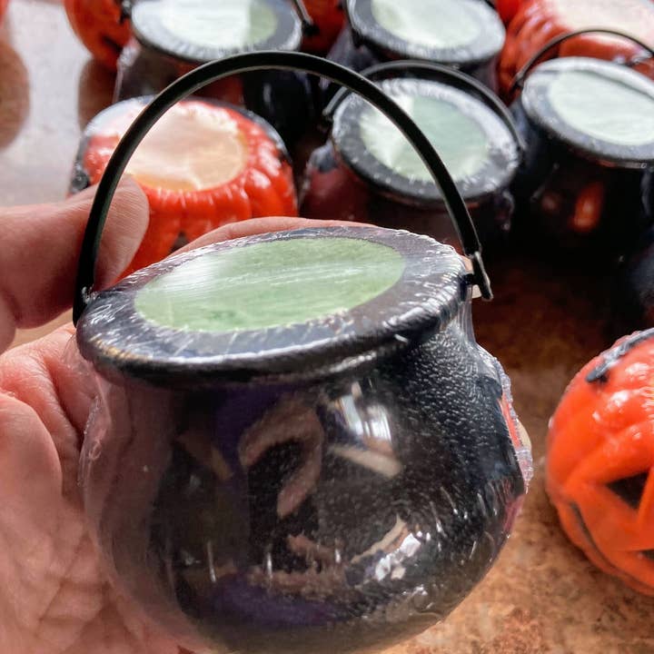 Bubbling Cauldron Bath Fizzie - ONLY CAULDRONS ARE LEFT!! for wholesale by Just Bubbly