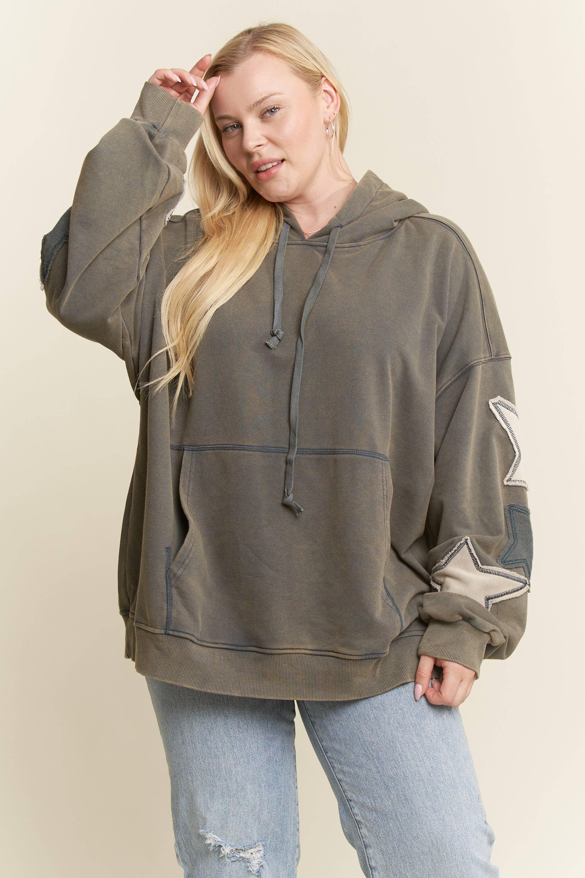 JADE BY JANE PLUS - Wholesale Hoodie - Dames - PLUS SIZE MINERAAL GEWASSEN LANGEMOUWEN STER GEPATCHTE HOODIE6