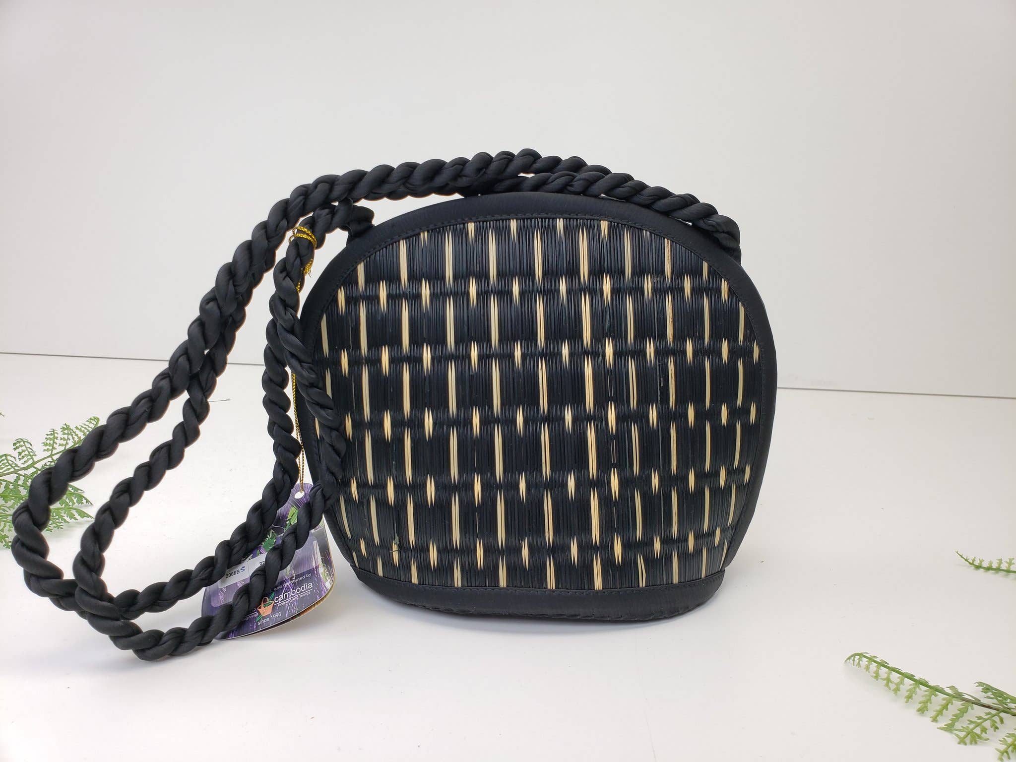 Baskets of Cambodia - Wholesale Crossbody Bag - Women's - Clamshell Shape Purse w/ Braided Handle & YKK Zipper24