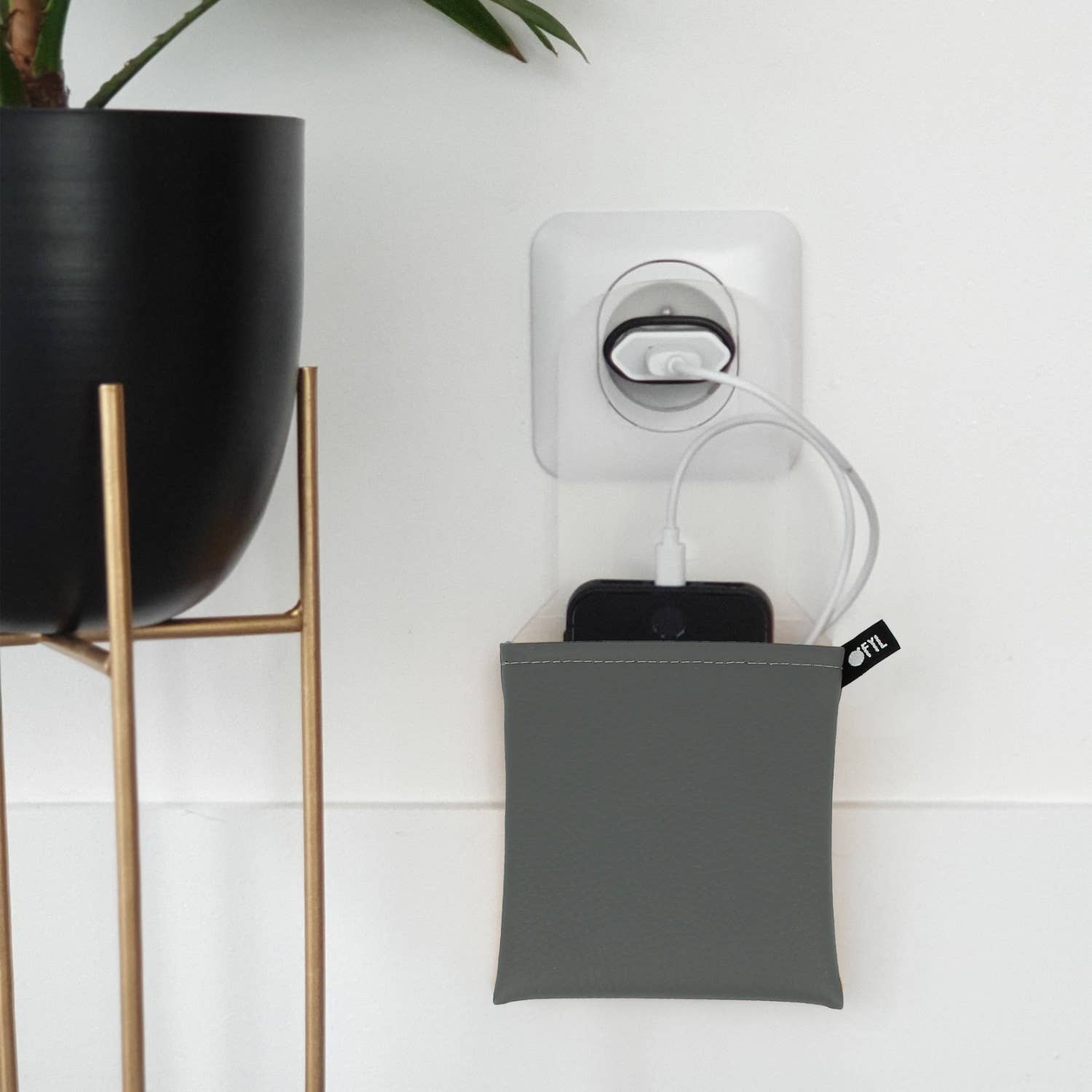 Ofyl – Großhandel Ladestation – Ofyl Charcoal Nachahmung Ladegerät