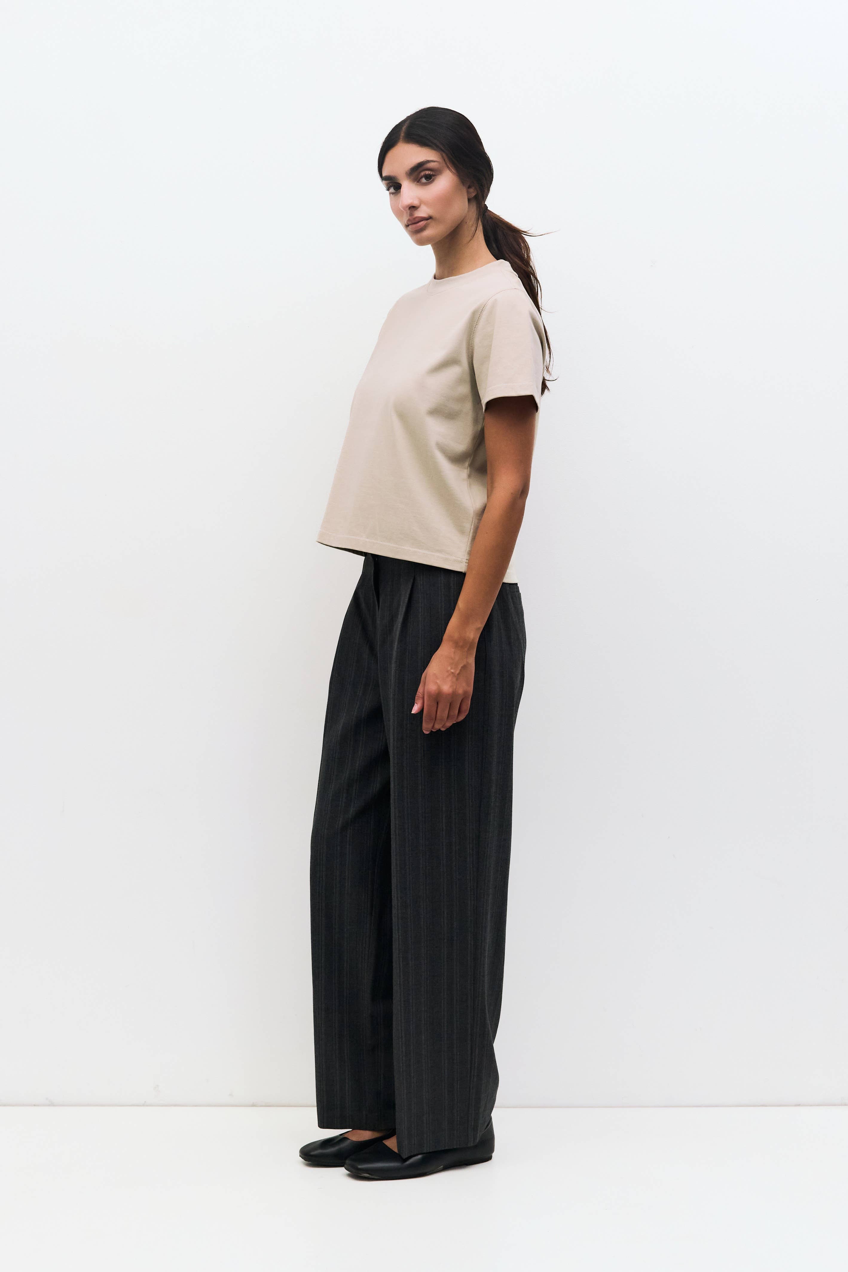 MOD REF - Wholesale T-Shirt - Women's - The Lanie Top | Women's Heavyweight Cotton T-Shirt10