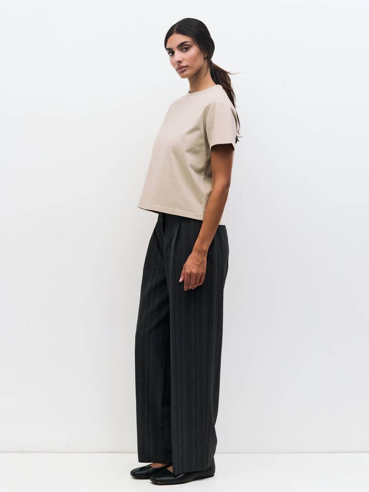 All Row - Wholesale T-Shirt - Women's - The Lanie Top | Classic Everyday T-Shirt12