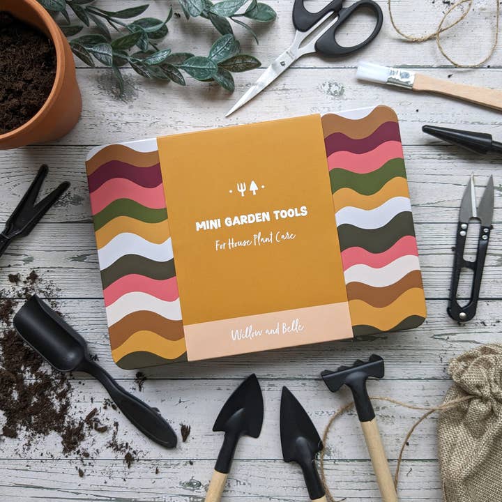 Robert Frederick Ltd - Wholesale Garden tool - Willow & Belle Mini Garden Tools Tin - Wavy Lines Winter1