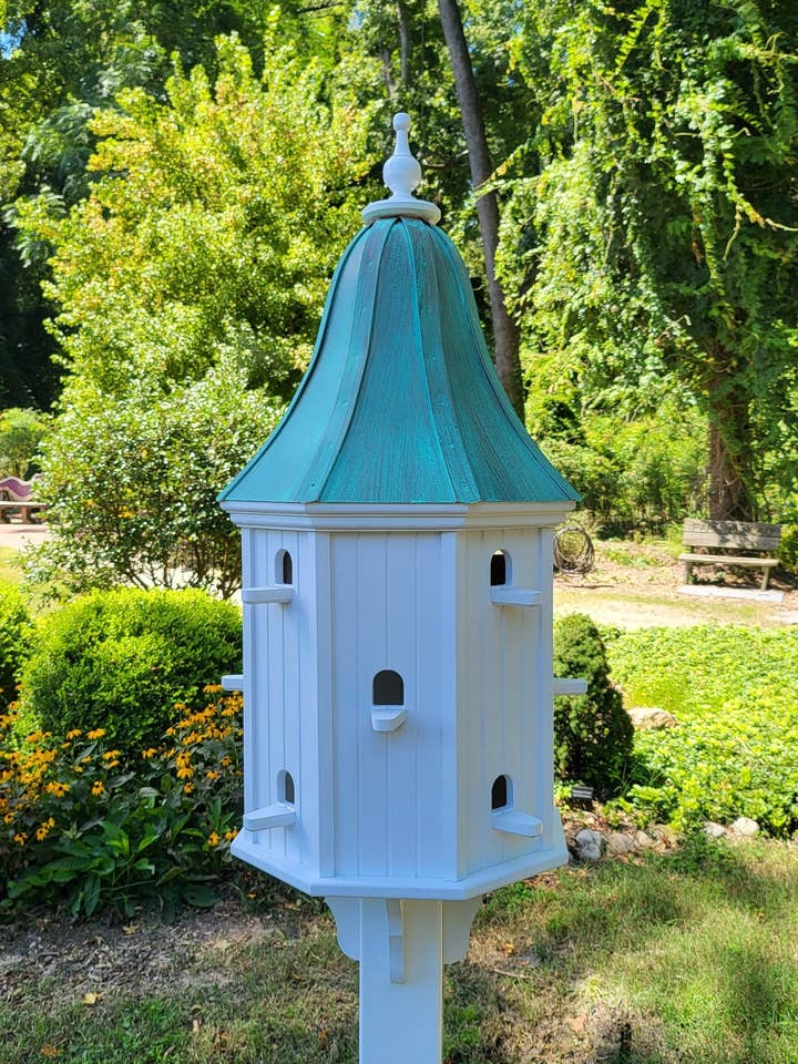 Nichoir avec toit en cuivre patiné à la main, taille XL, 12 compartiments de nidification pour la vente par Better Crafter