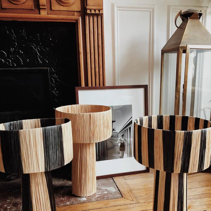 Mikwi - Wholesale Accent/Desk Lamp - Thin Stripes and Natural Raffia lamp, TABLE Raffia LAMPS