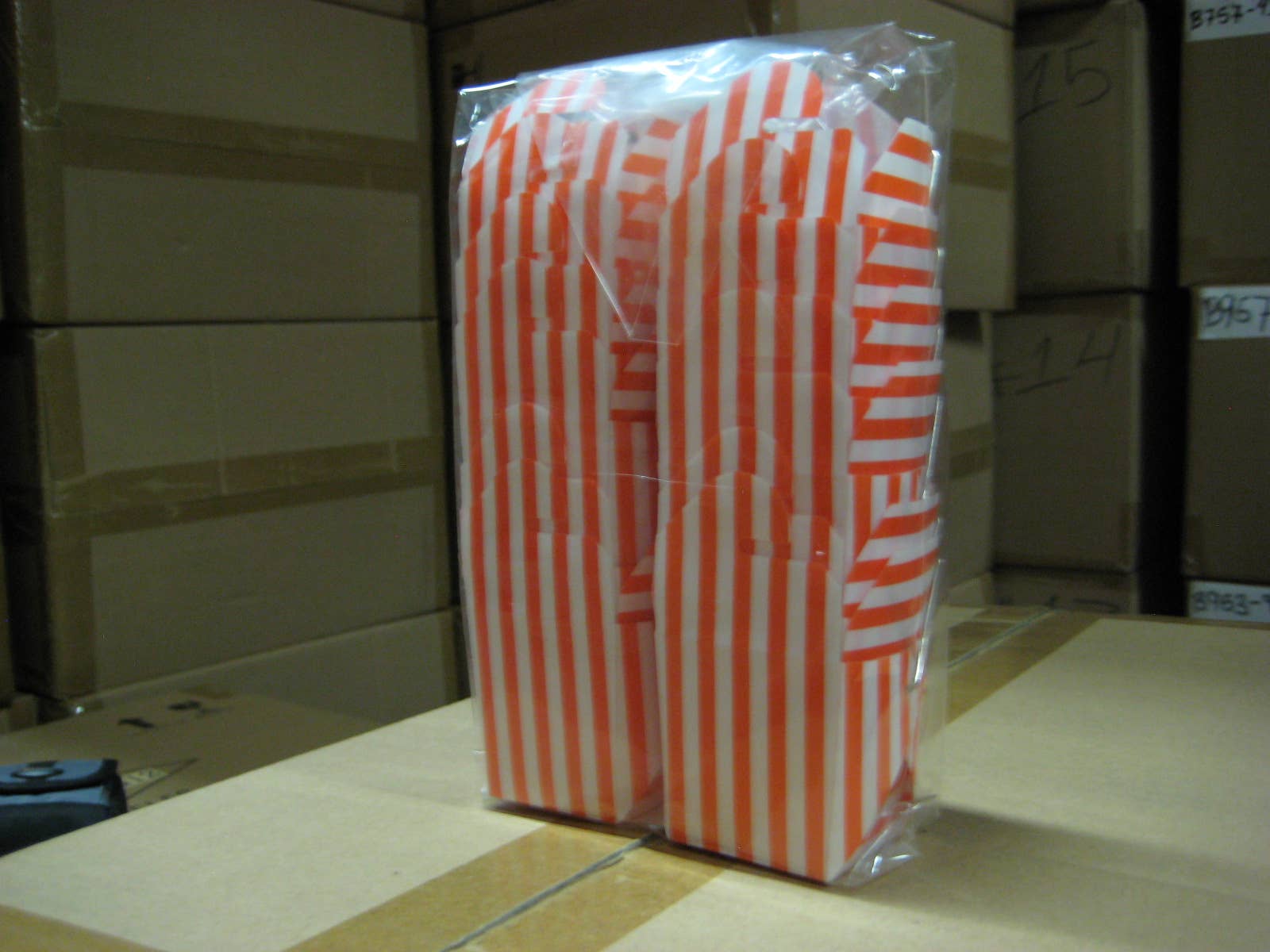 Packaging Decor - Wholesale Party Favor Bag/Box - Mini Takeout Party Favor Box Stripes 12 pcs10