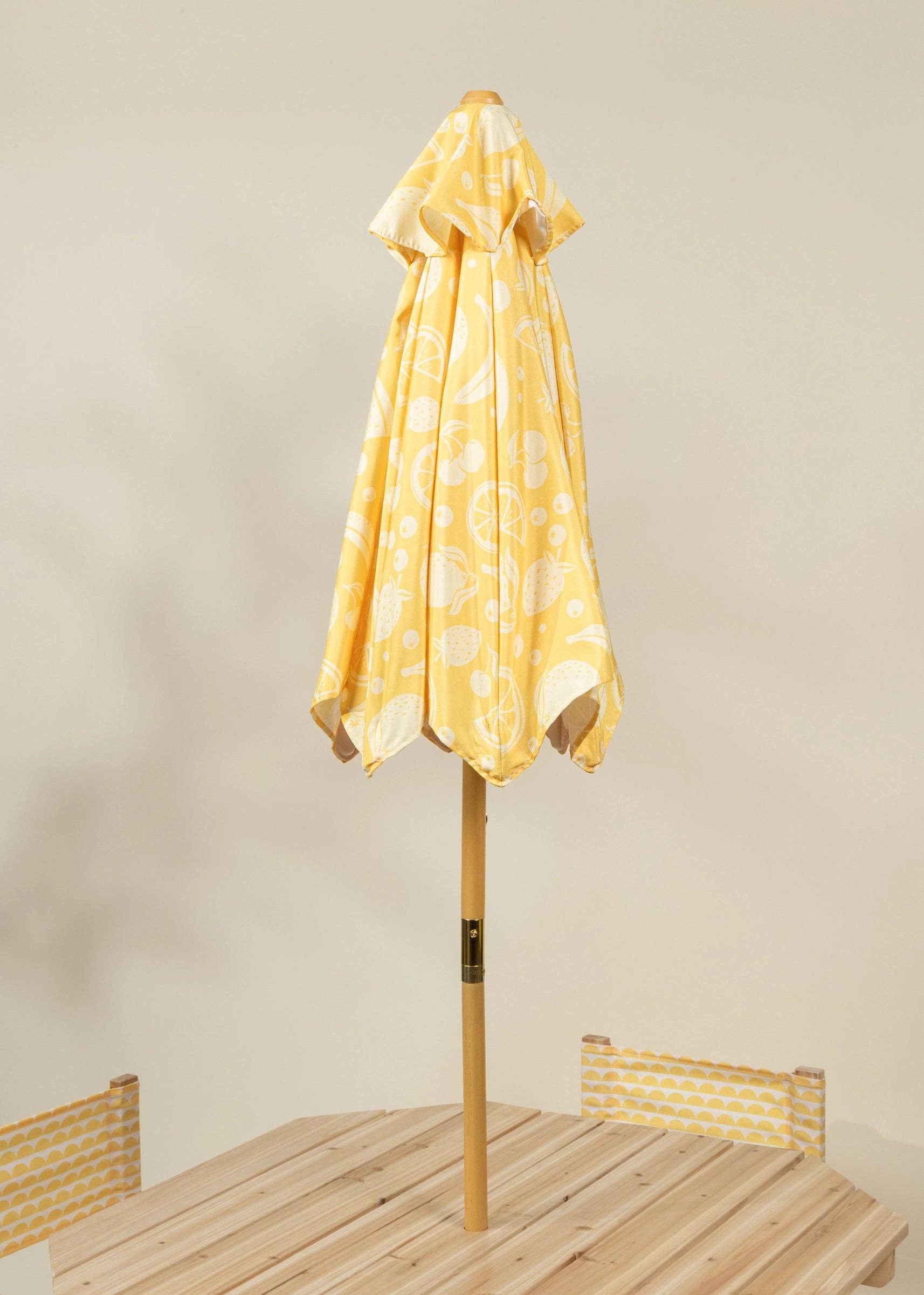 Coco Village - Wholesale Patio Set - Kids’ Patio Set 4 Chairs and Parasol–Summer Fruits4