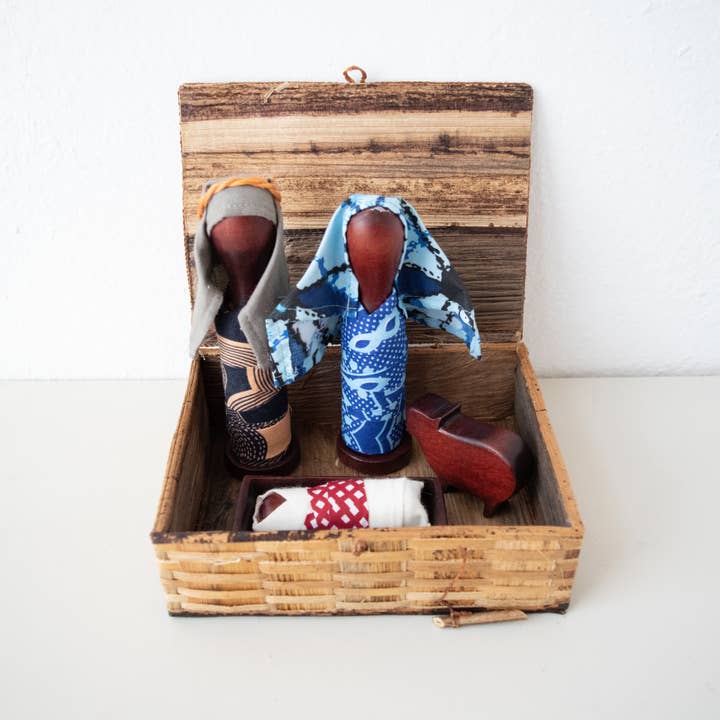 Amani ya Juu - Wholesale Nativity Scene Decor - Nativity Peg Set