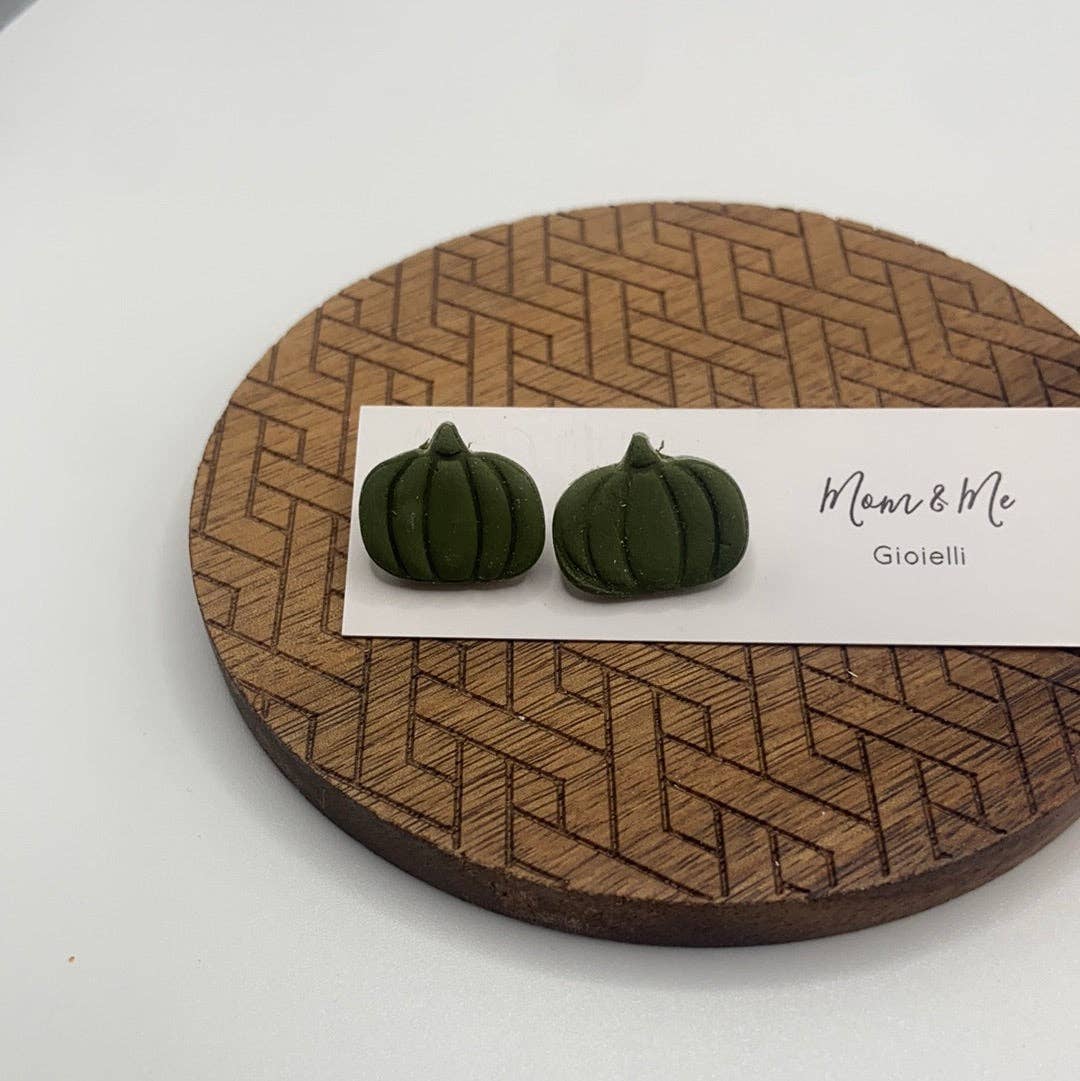 Mom & Me Gioielli – wholesale Stud/post earrings – olive green pumpkin stud1
