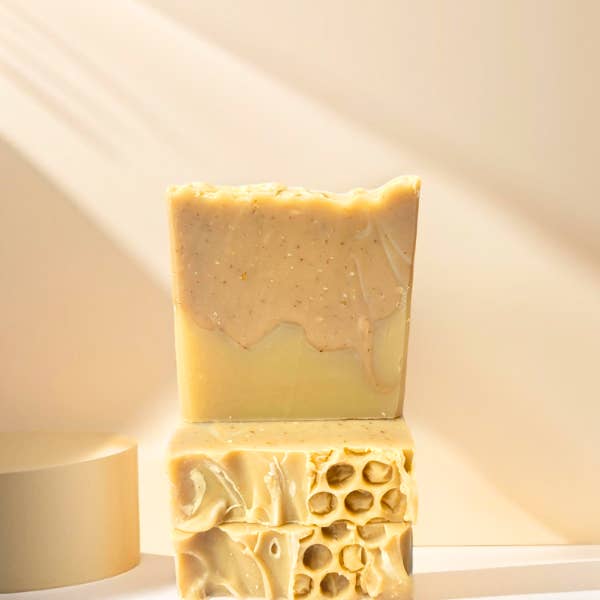 Savon artisanal Good Mornin au lait d'avoine et au miel pour la vente par Country Goods USA