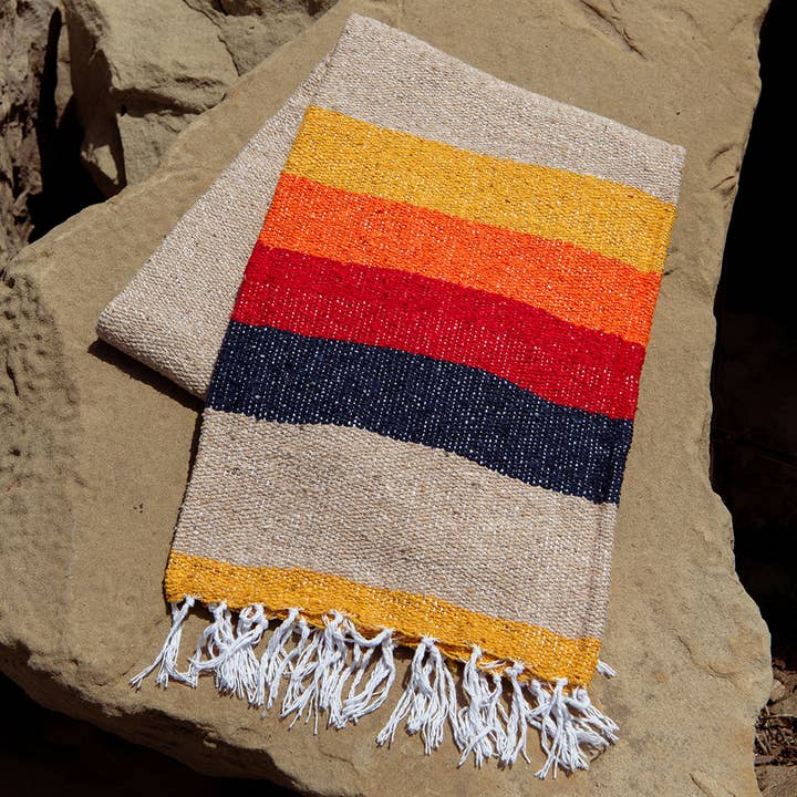 Sundream - Wholesale Throw Blanket - Vintage Desert - SUSTAINABLE RECYCLED THROW BLANKET